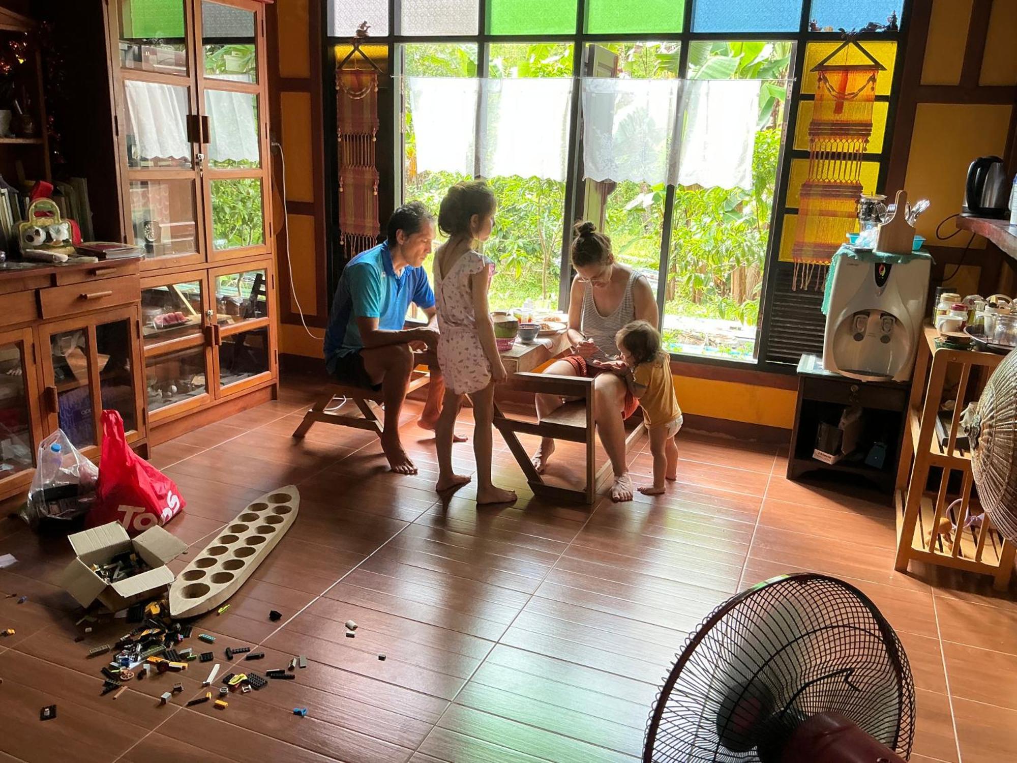 โฮมสเตย์บ้านนายสิงโตเขาคูหา Ban Khu Ha Nai Bagian luar foto