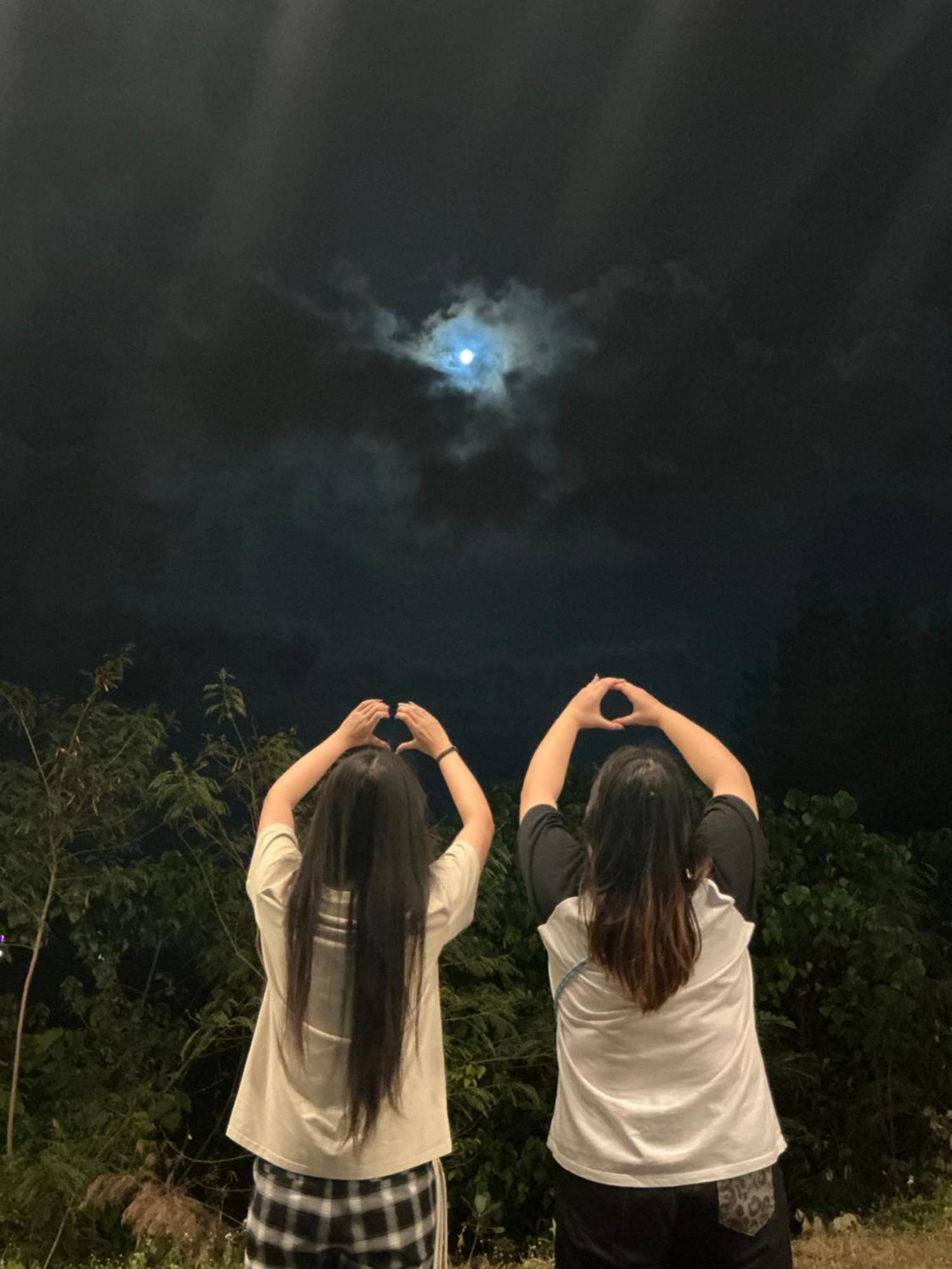 โฮมสเตย์บ้านนายสิงโตเขาคูหา Ban Khu Ha Nai Bagian luar foto