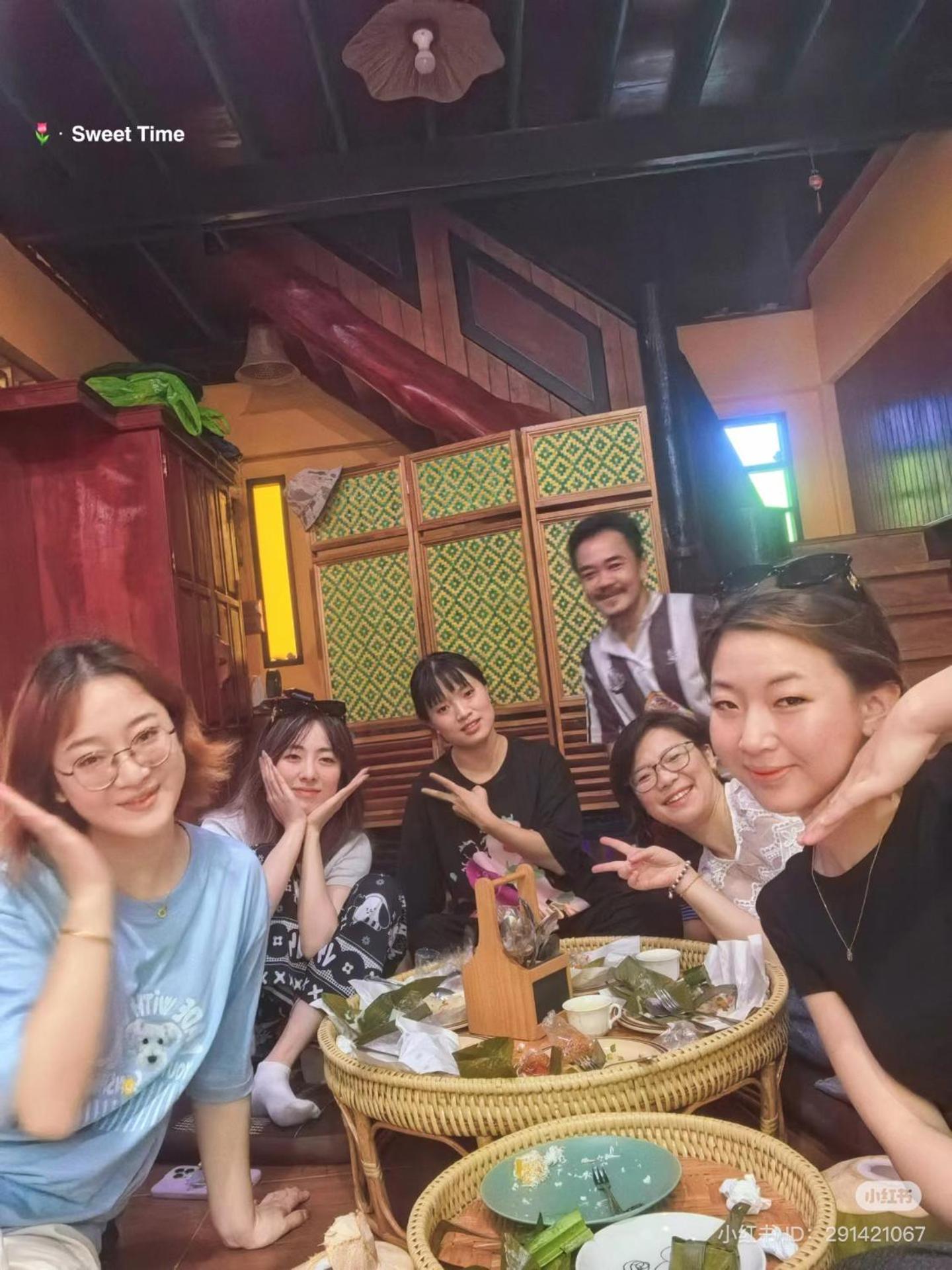 โฮมสเตย์บ้านนายสิงโตเขาคูหา Ban Khu Ha Nai Bagian luar foto