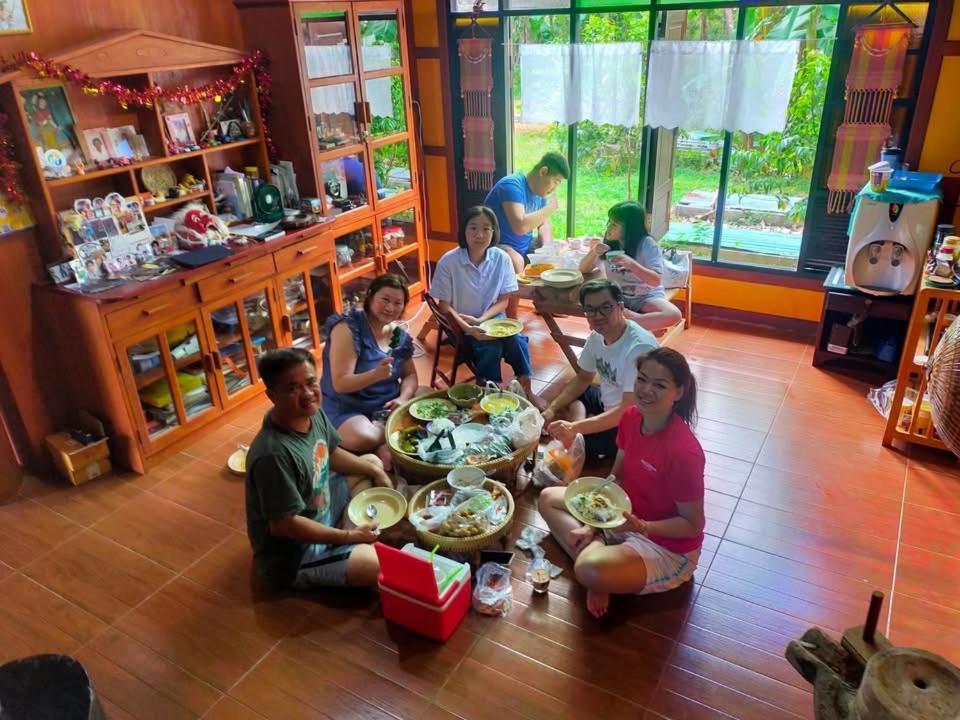 โฮมสเตย์บ้านนายสิงโตเขาคูหา Ban Khu Ha Nai Bagian luar foto